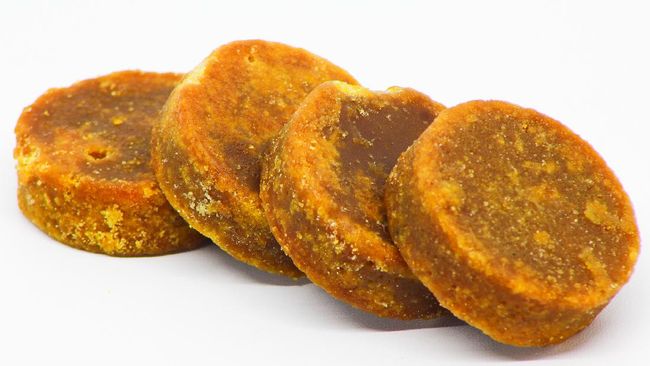 Tak dimungkiri banyak yang bertanya-tanya, apakah gula merah lebih aman dikonsumsi penderita diabetes daripada gula putih? Berikut penjelasannya. 
