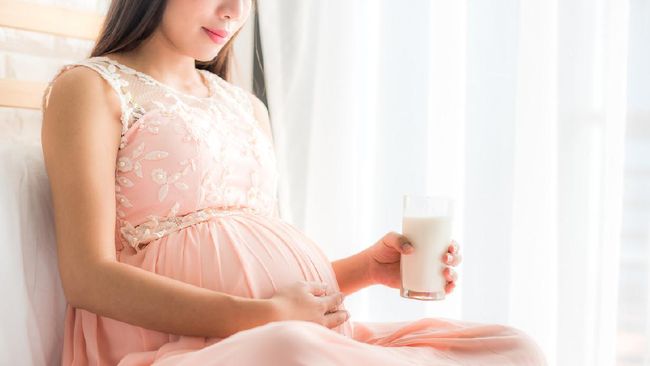 5 Manfaat Minum Susu untuk Ibu Hamil, Pilih jua Jenisnya Sesuai Selera