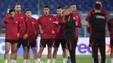 FOTO: Persiapan Turki vs Italia Jelang Pembuka Euro Timnas Turki dan Italia sudah melakukan persiapan terakhir jelang bertemu pada laga pembuka Piala Eropa UEFA Euro 2020 (Euro 2021).