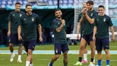 FOTO: Persiapan Turki vs Italia Jelang Pembuka Euro Timnas Turki dan Italia sudah melakukan persiapan terakhir jelang bertemu pada laga pembuka Piala Eropa UEFA Euro 2020 (Euro 2021).