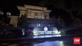 Ketua DPRD Surabaya Bantah Klaster Covid-19 Ziarah Bung Karno