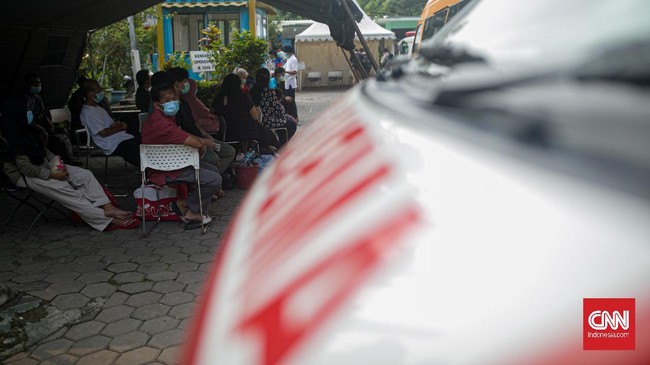Kasus paparan Covid-19 yang telah menginfeksi 100 orang di Desa Mosi Ngaran, Manggari Timur, adalah transmisi lokal berawal dari hajatan kedukaan.