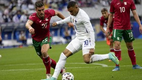 Euro 2020: Prancis Retak, Giroud dan Mbappe Ribut Besar