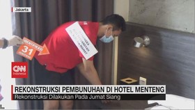VIDEO: Rekonstruksi Pembunuhan Di Hotel Menteng