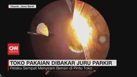 VIDEO: Toko Pakaian Dibakar Juru Parkir