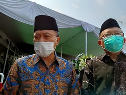 Pimpinan MPR Melayat Istri Menkumham: Semoga Pak Yasonna Sabar