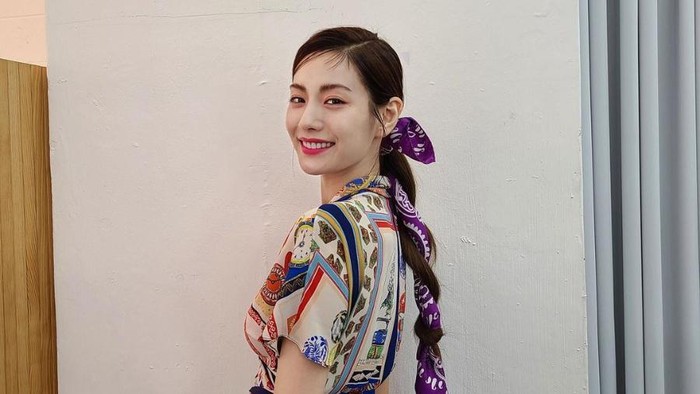 9 Ide Style Model Rambut Panjang ala Nana After School