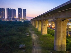 Kereta Cepat JKT-BDG Dituding Proyek Jebakan China