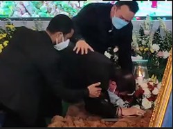 Suasana Pemakaman Istri Yasonna Laoly di San Diego Hills