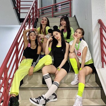 Lirik lagu Bang! - After School