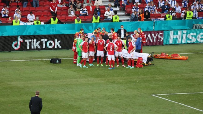 Pemain Denmark, Christian Eriksen yang pingsan akibat henti jantung pada laga pembukaan Euro 2020 (Euro 2021) meminta rekan-rekannya optimis menghadapi Belgia.