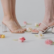 5 Model Sepatu Hak Tinggi yang Cocok Untuk Pemilik Kaki Lebar