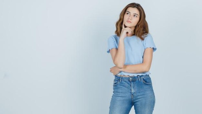 img-title 5 Bahaya Memakai Celana Terlalu Ketat bagi Perempuan