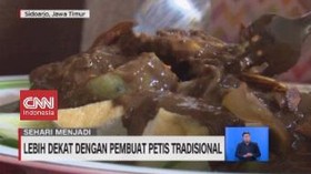VIDEO: Lebih Dekat dengan Pembuat Petis Tradisional