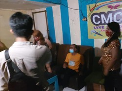 Kafe Dangdutan di Pancoran Digerebek, Pemilik hingga Biduan Diangkut