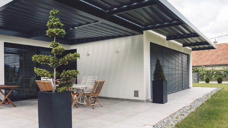 Modern and beautiful patio and pergola