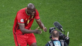 Ikatan Cinta Lukaku pada Eriksen Usai Cetak Gol di Euro 2020