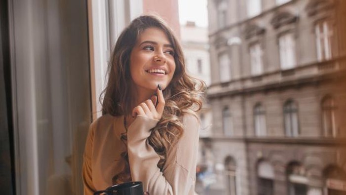 5 Alasan Kamu Enggak Perlu Khawatir Belum Menikah di Usia 25 Tahun