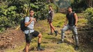Keseruan Awkarin Hiking ke Desa Wae Rebo di Flores bersama Teman-teman Pria Awkarin menikmati liburannya hiking ke Desa Wae Rebo di Flores bersama teman-teman prianya. Yuk kita intip keseruannya!