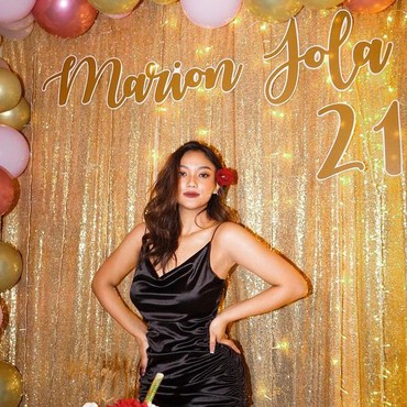Intip Tampilan Seksi Marion Jola yang Tuai Hujatan Saat Ultah ke-21