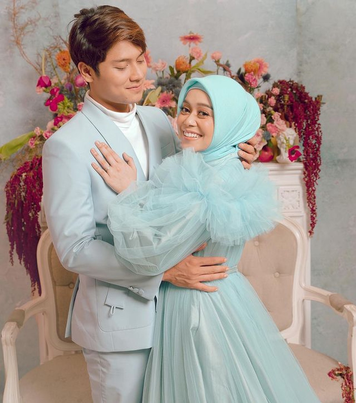 Momen mesra pre wedding Rizky Billar dan Lesti Kejora