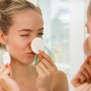 3 Jenis Produk Skincare yang Tidak Perlu Dibeli