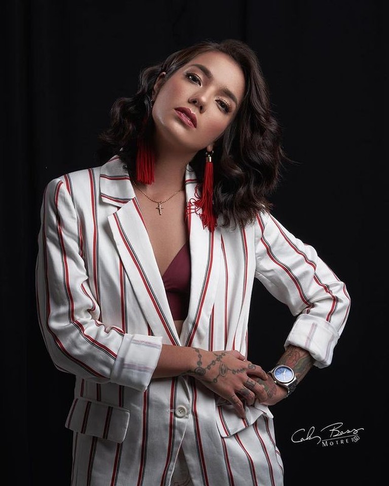 Sheila Marcia Kembali Disorot Sheila Marcia kembali disorot setelah penangkapan Anji Eks Drive terkait narkoba. Yuk kita intip potret Sheila!