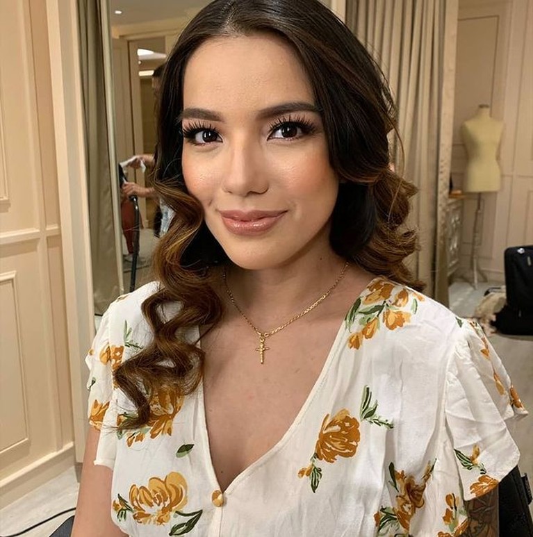 Sheila Marcia Kembali Disorot Sheila Marcia kembali disorot setelah penangkapan Anji Eks Drive terkait narkoba. Yuk kita intip potret Sheila!