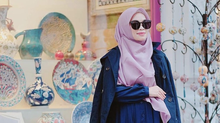 Gaya hijab Ghaida Tsurayya.