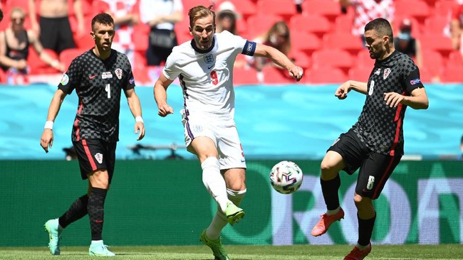 Penyerang timnas Jerman, Thomas Muller, berharap Harry Kane masih belum bisa mencetak gol untuk Inggris pada laga babak 16 besar Euro 2020.