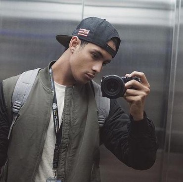 Dituding Gay, 7 Potret Tampan Salim Nauderer Pacar Rachel Vennya Jadi Sorotan