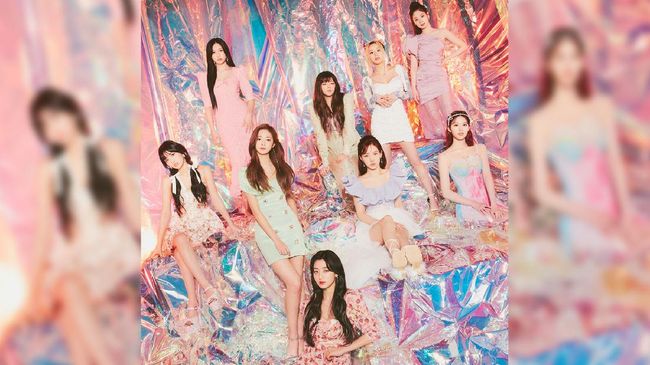 TWICE mengaku rindu untuk bertemu langsung dengan penggemar atau ONCE, termasuk yang berada di Indonesia.