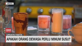 VIDEO: Apakah Orang Dewasa Perlu Minum Susu?