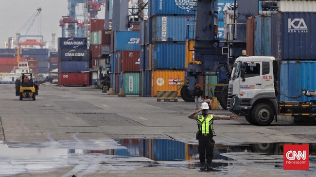 Apindo minta pemerintah mengubah aturan larangan melintas truk angkutan barang dari 16 hari menjadi 6 hari saja saat mudik Lebaran 2025.