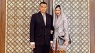 Gaya Uut Permatasari Ibu Bhayangkari Jadi istri Kapolres, Uut Permatasari disorot. Yuk kita intip gaya ibu bhayangkari ini saat kondangan bersama suami!