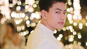 img-title Kabar Terbaru Phurwaryne Keenan, Seleb Transgender Thailand Keturunan Indonesia