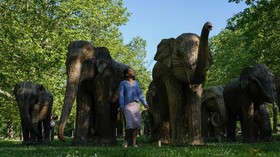 FOTO: 'Gajah-gajah' Pembawa Pesan di Sudut London