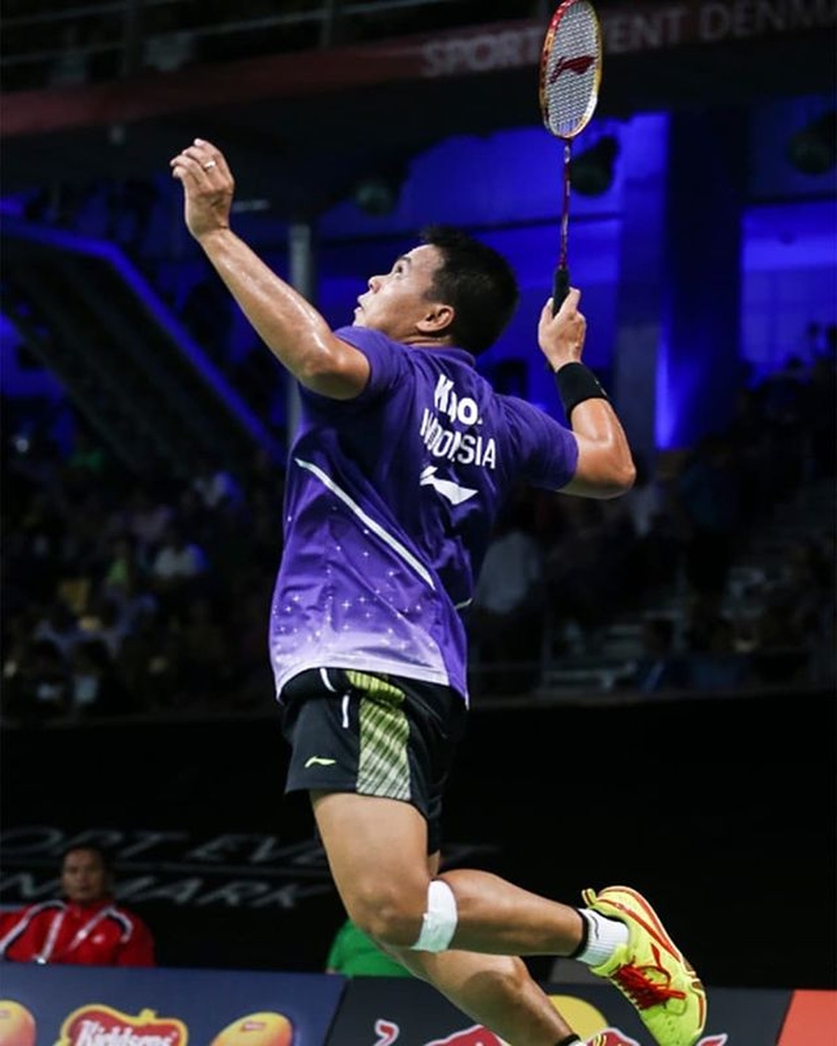 Kabar duka menyelimuti dunia olahraga Tanah Air&comma; legenda bulutangkis Markis Kido meninggal dunia pada &lpar;14&sol;6&rpar;&period; Yuk kita kenang aksinya&excl;