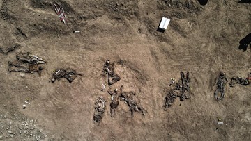 Irak Gali Kuburan Massal Korban Pembantaian ISIS, Berisi 4 Ribu Mayat