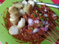 Bikin Ngiler! 8 Rekomendasi Sate Ayam Enak di Surabaya