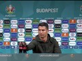 VIDEO: Detik-detik Ronaldo Singkirkan Botol Coca-cola di Euro