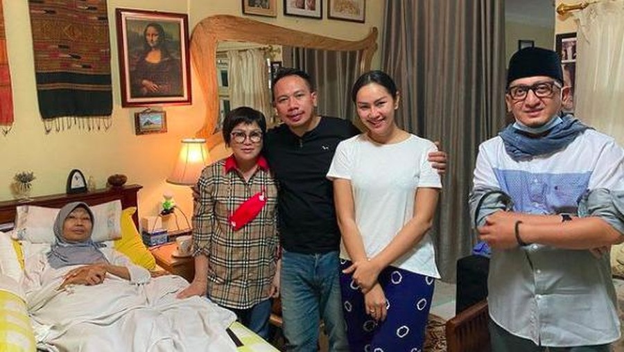 Vicky Prasetyo dan Kalina Oktarani happy ending