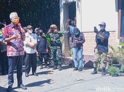 8 Daerah di Jateng Zona Merah, Ganjar: Tak Perlu Status Siaga