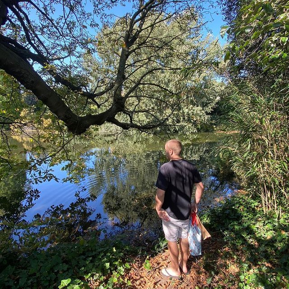 Valerie Thomas kembali memamerkan foto mesra bareng pacar bulenya&period; Yuk kita intip&excl;