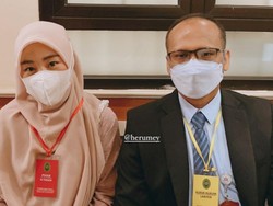 Akhirnya! Larissa Chou Hadiri Sidang Cerai dengan Alvin Faiz