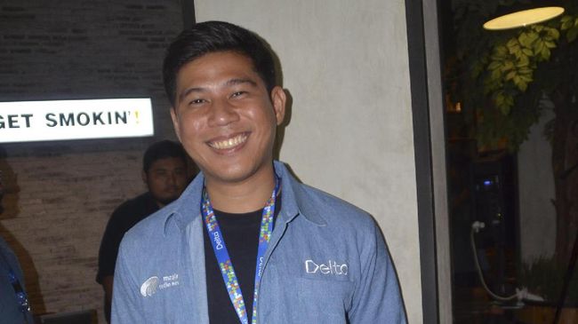 Musisi Anindyo Baskoro alias Nino Kayam mengumumkan positif Covid-19 melalui akun media sosial miliknya.