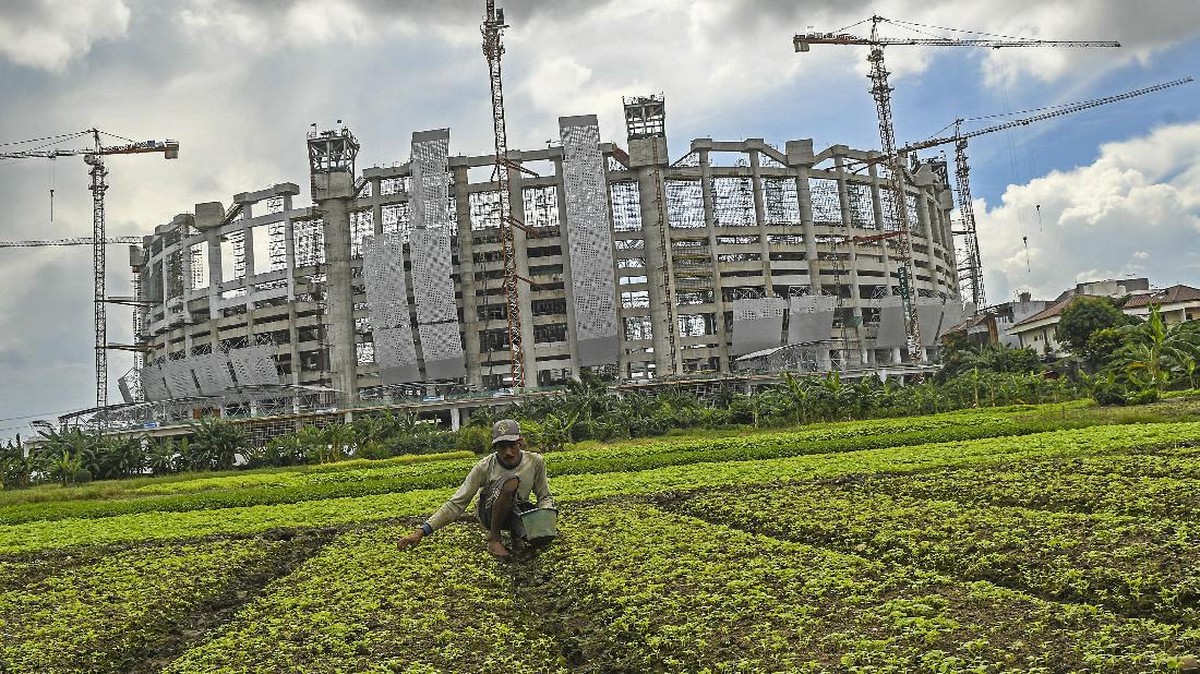 FOTO: Melihat Atap Canggih Jakarta International Stadium