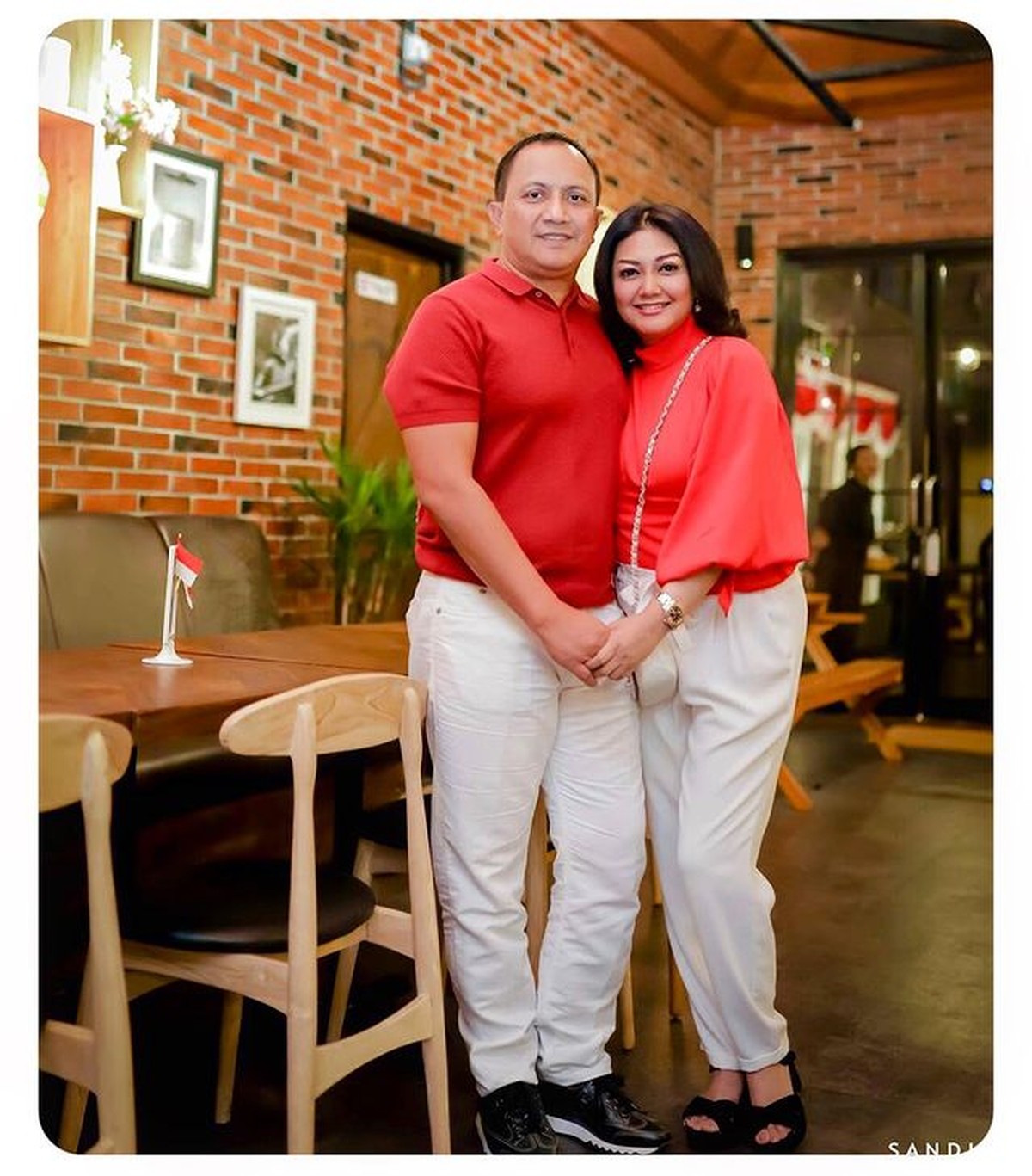 Bella Saphira secara terbuka bercerita tentang rumitnya pernikahan beda agama&period; Yuk kita intip potret harmonis keluarga Bella&excl;