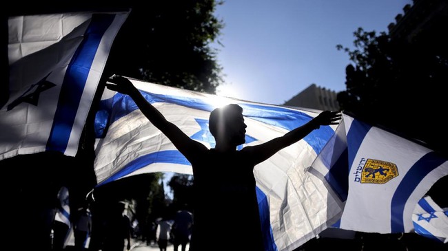 Panglima Militer Israel Aviv Kohavi bakal melakukan kunjungan resmi ke Amerika Serikat pada Sabtu (19/6). Topik yang akan dibahas termasuk Hamas dan Hizbullah.