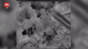 VIDEO: Detik-detik Israel Gempur Gaza, Pertama di Era PM Baru